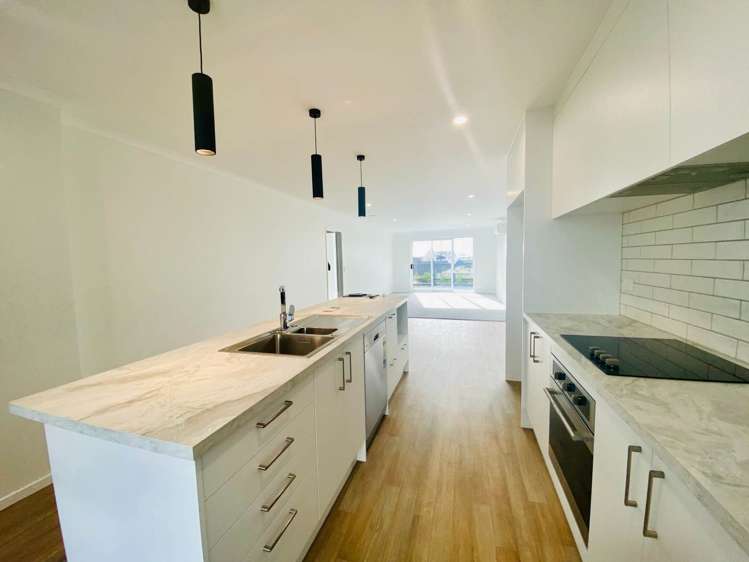 3 Piwaiwaka Lane Ramarama_2