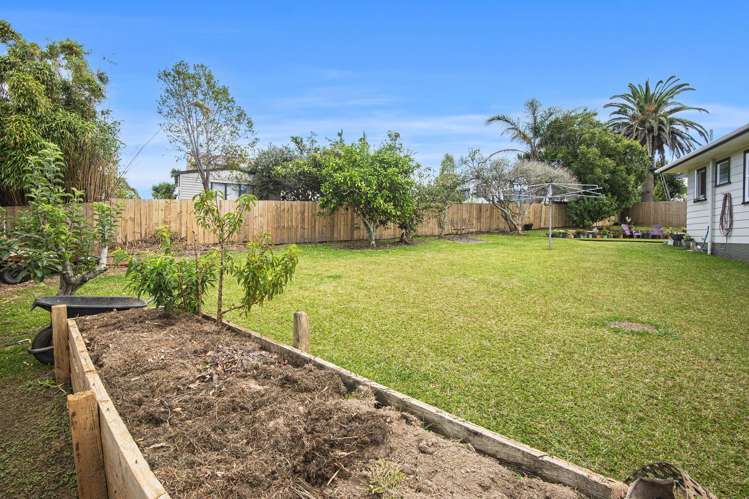 7 Leonard Place Onerahi_14