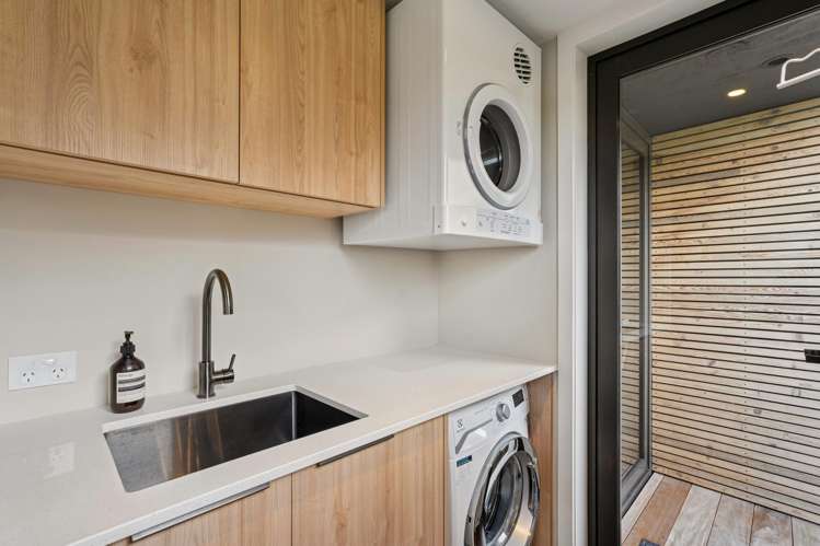 4 McKellar Drive Jacks Point_25