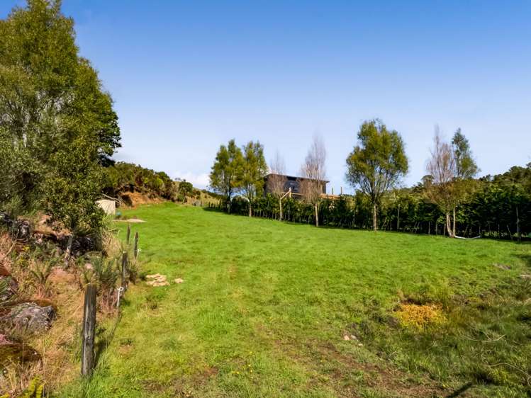 855 Dover Road Okato_22