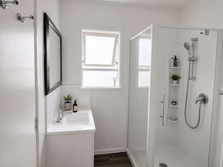 84 Glendene Avenue Glendene_3