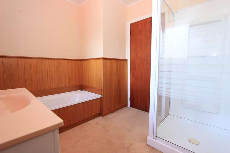 166 Budge Street Riversdale_11