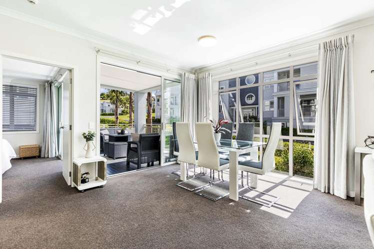 90 Panorama Heights Orewa_17