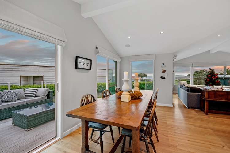 29 Blue Bell Parade Omaha_6