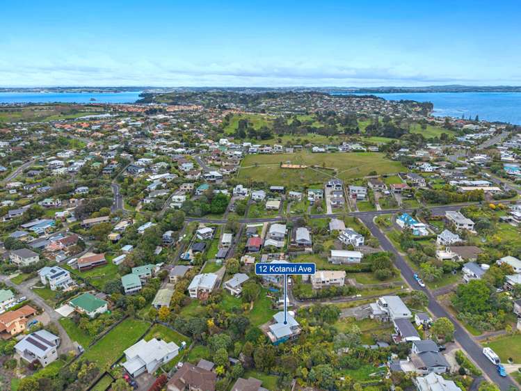 12 Kotanui Avenue Army Bay_40