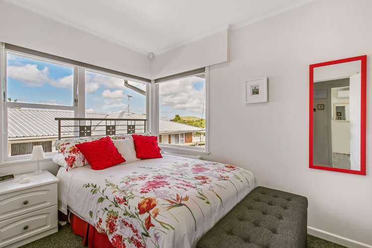 1/49 Felton Mathew Avenue Saint Johns_9