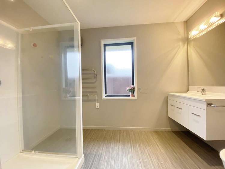 16 Rich Terrace Wigram_17