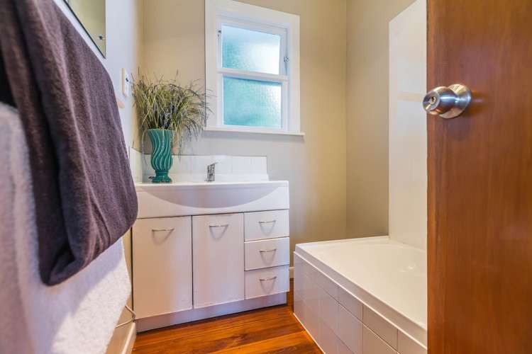 117 Woodglen Road Glen Eden_24