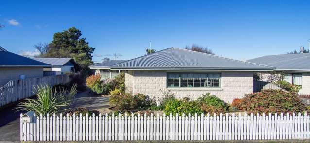 Prime Location Close To Town