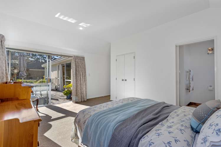 30 Alderson Avenue Hillsborough_8