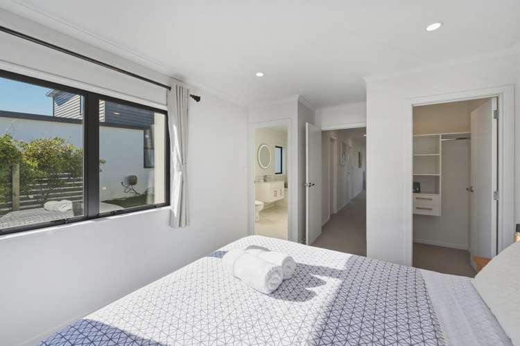 20 Carroll Place Owhata_31