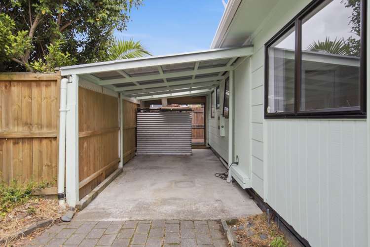 2/1471 Great North Road Waterview_13