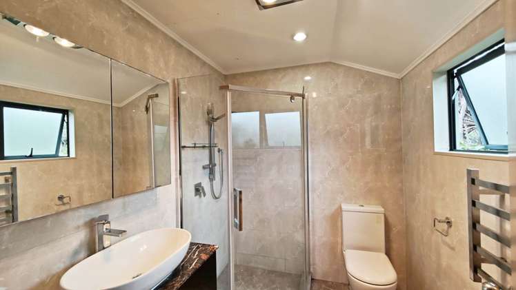 2/177 Mokoia Road Birkenhead_10