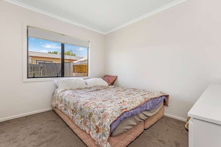 1/8 Volta Place Clendon Park_8