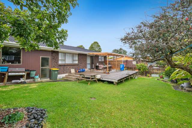 7 Thorburn Avenue Red Beach_4