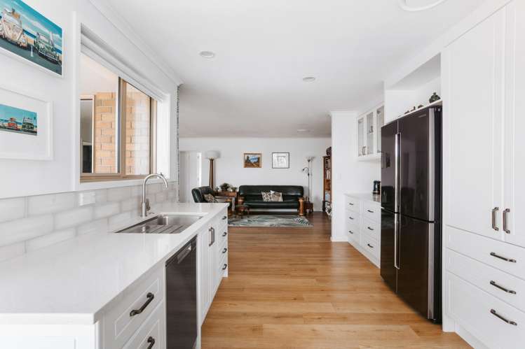 69 Athfield Drive Bethlehem_6