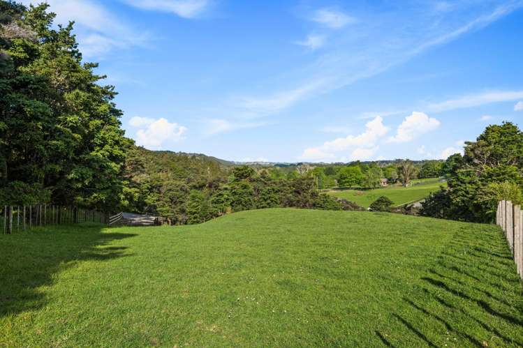 153 Waikoukou Valley Road Waimauku_8