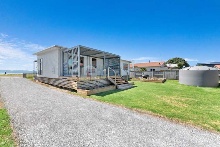 989 East Coast Road Kaiaua_28