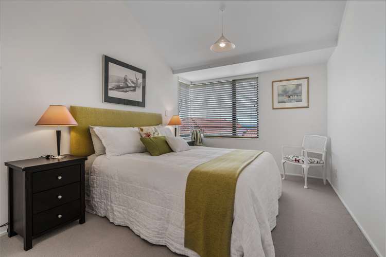 2/11 Sudeley Street Orakei_14