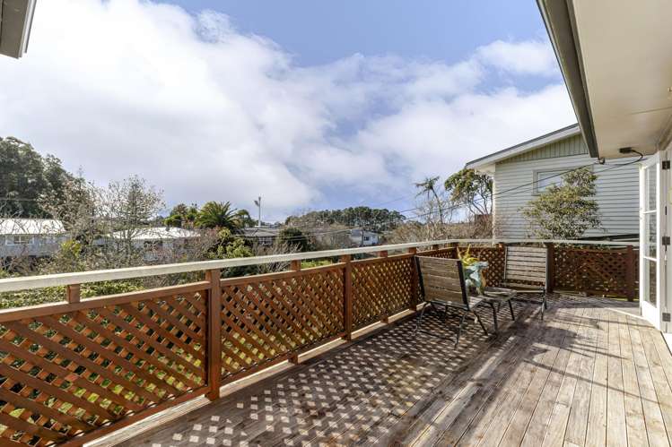 61 Clawton Street Westown_20