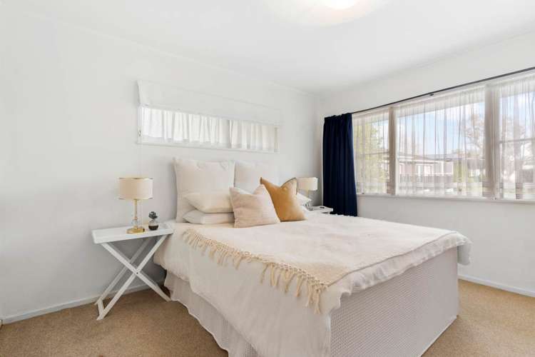 2/14 Andrea Place Sunnyhills_6