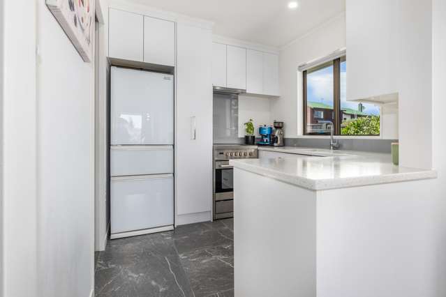 39A Kinloch Place Papakowhai_1