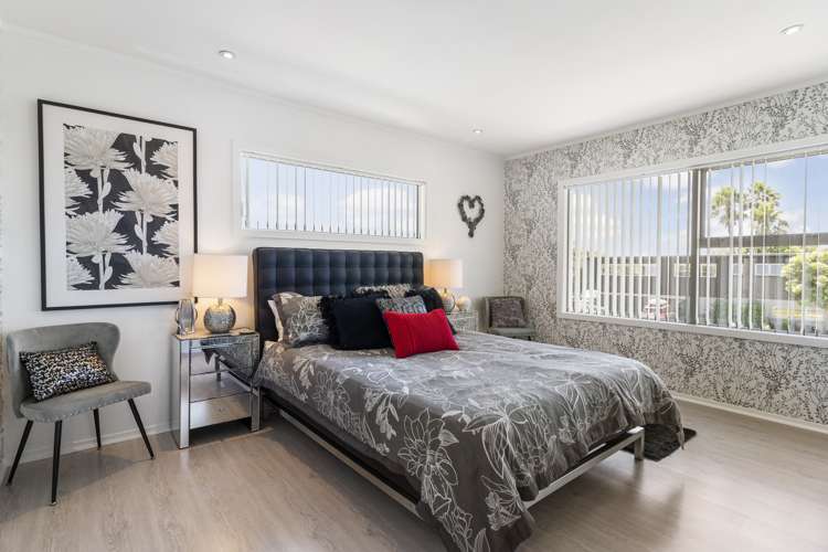 21 Fratley Avenue Farm Cove_9