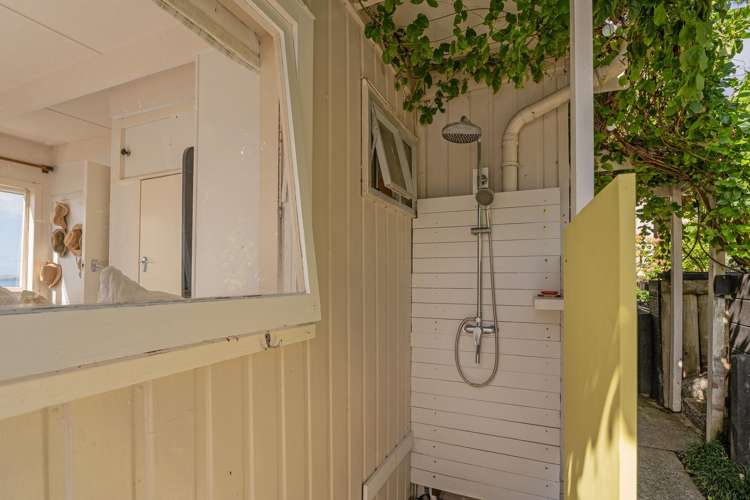 23 Pacific Drive Tairua_21