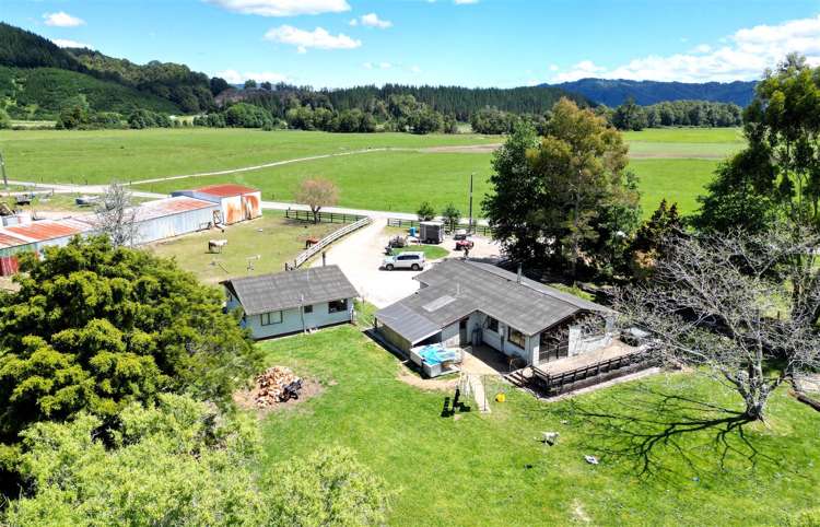 29 Burkes Creek Road Reefton_6