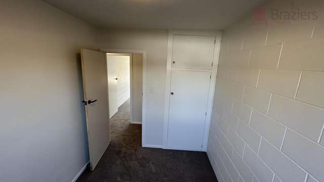 8/94 Huxley Sydenham_4