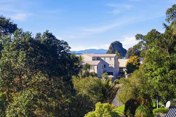 15B Waiwera Road Waiwera_17