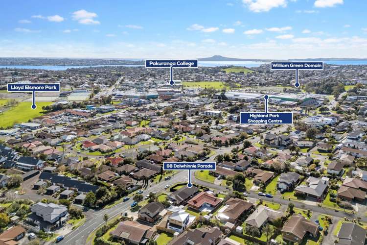 98 Dalwhinnie Parade Highland Park_12