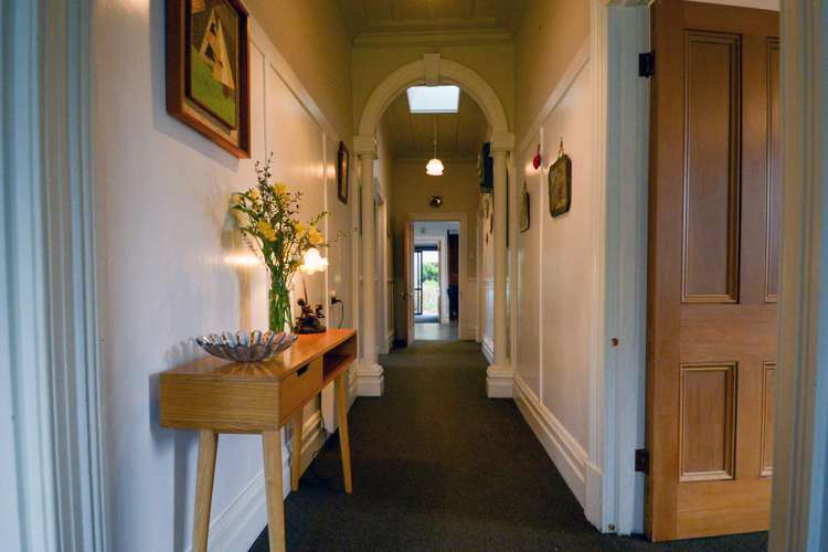 32 Whitehaven Street Lawrence_7