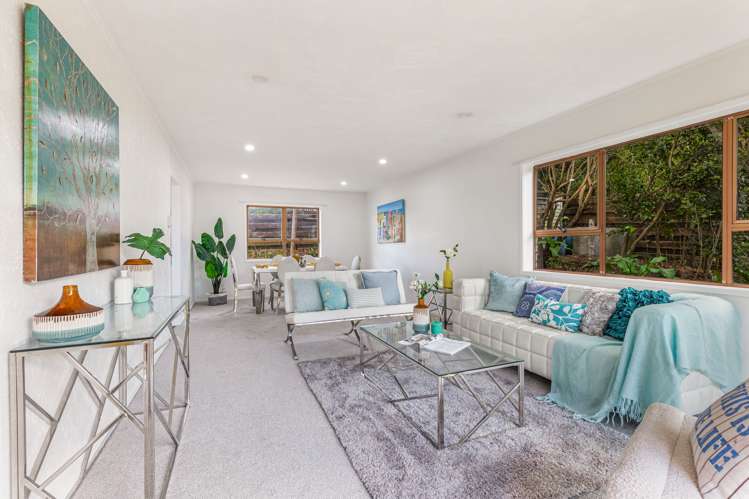 1/15 Evans Road Glen Eden_2