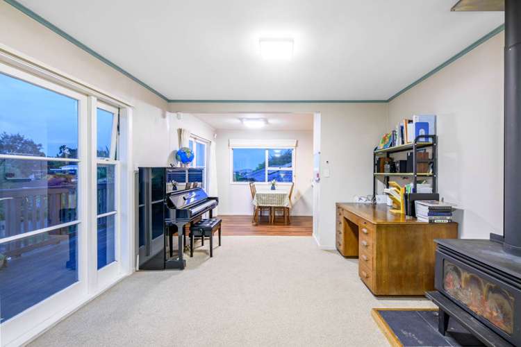 28 Staincross Street Green Bay_9