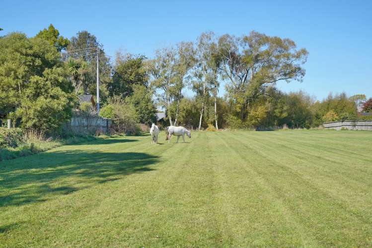 461 Johns Road Harewood_19