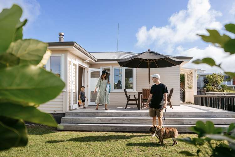 1018 Papamoa Beach Road Papamoa_1