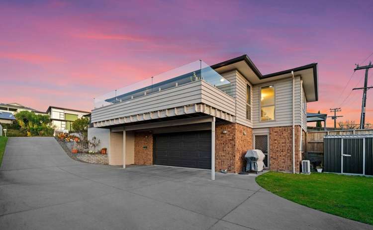 8 Utopia Park Heights Welcome Bay_18