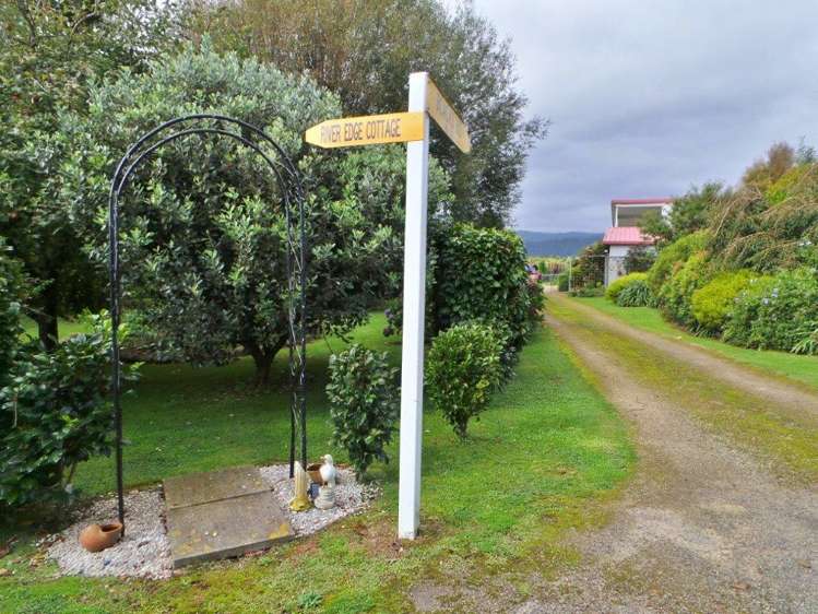 17 Riveredge Terrace Ohau_16