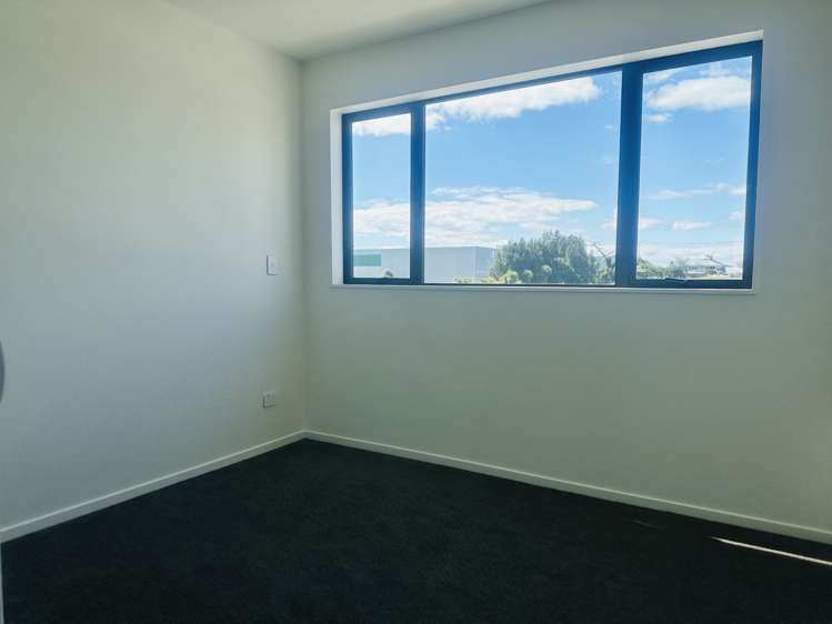 13 Mataitai Rd Hobsonville_12