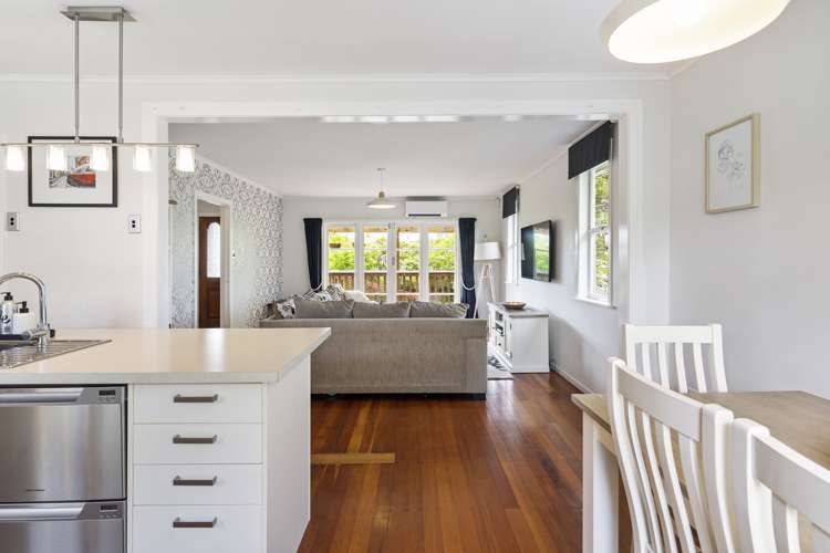 242 Henderson Valley Road Henderson_6