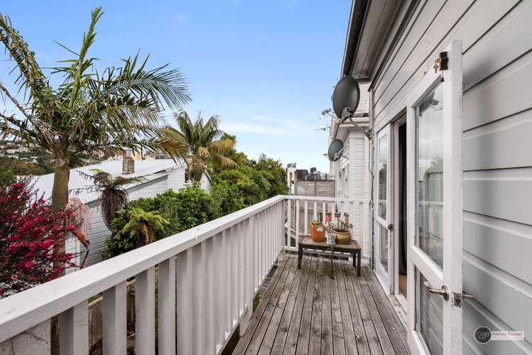 18 Thompson Street Mount Cook_17