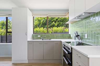 16 Frank Hewitt Street_3