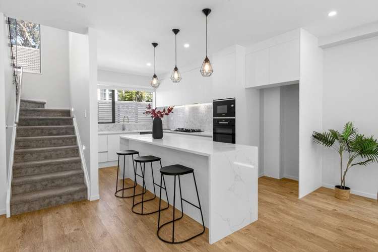 7 Walford Road Point Chevalier_12