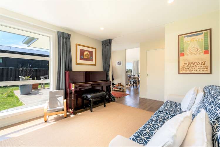 111 Stevenson Avenue Sawyers Bay_11