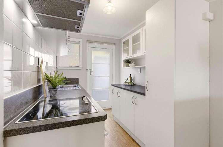 2/22 Holly Road St Albans_4