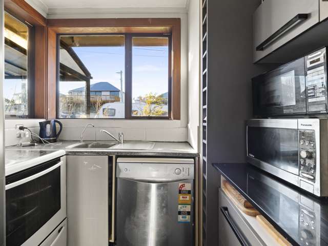 32 Panmure Avenue Calton Hill_3