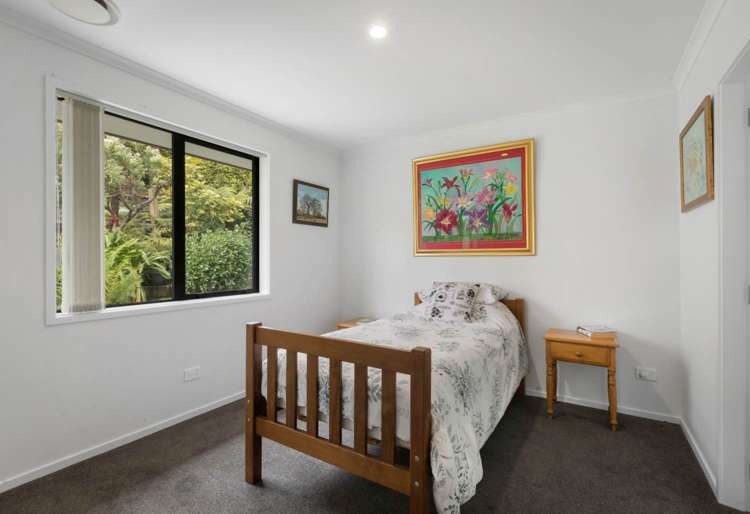 5 Carnoustie Place Aongatete_6