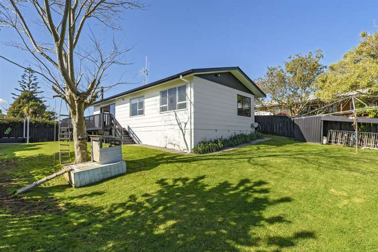 113 Hynds Road Gate Pa_16