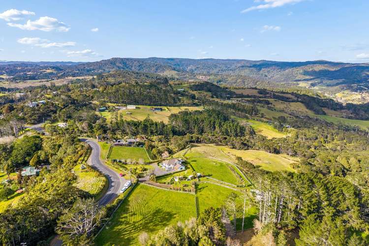 233 Wairere Road Waitakere_34